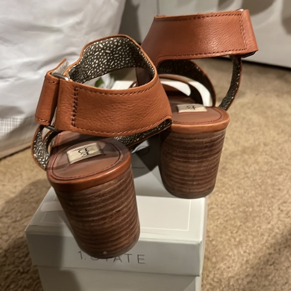 Ellen Degeneres Brown heel sandals - Picture 3 of 8